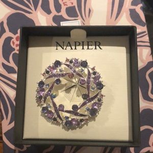 Napier jeweled